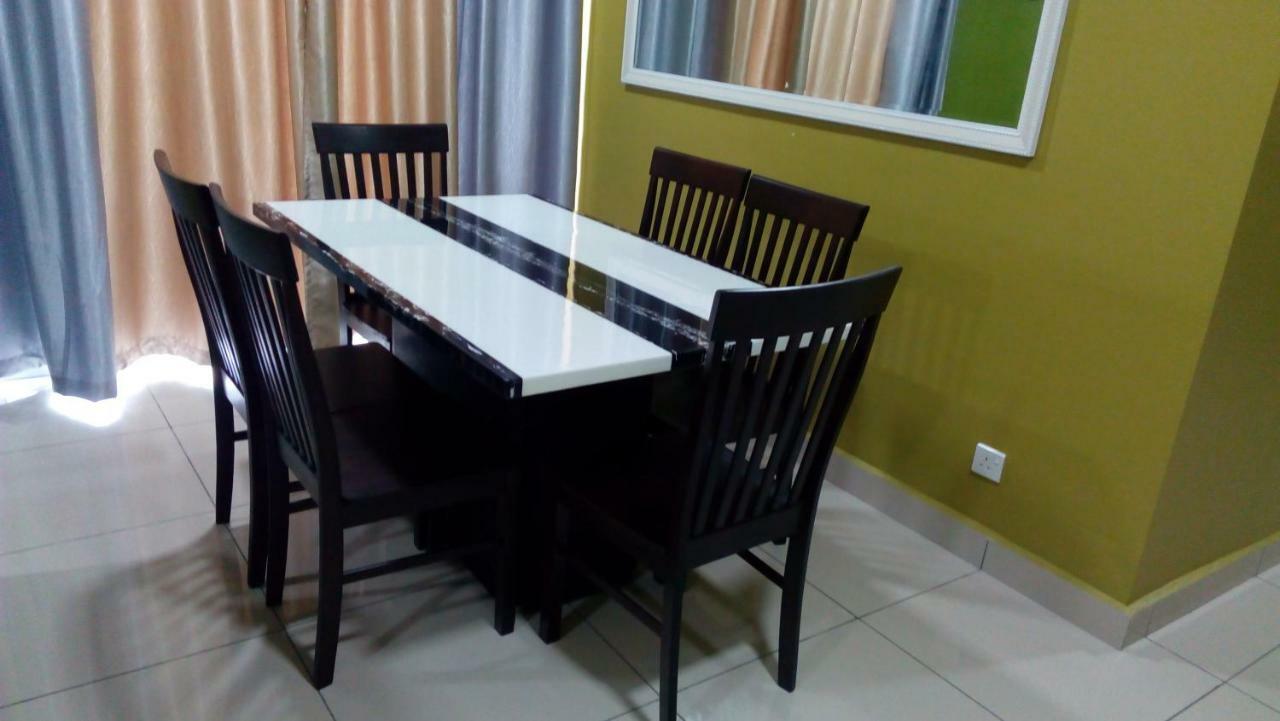 Mintsuite homestay Putrajaya Extérieur photo